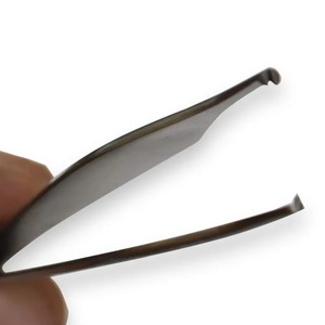 Juego de Pinzas para Tejidos Adson Brown de Titanio con Certificación CE para un Manejo Seguro y No Traumático de Tejidos en Cirugía General - Product Image 6