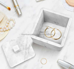 Boîte à bijoux carrée en marbre blanc faite à la main de meilleure qualité Beau design pour femmes par Artisan Craft - Product Image 4