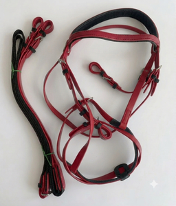 HM GLOBAL Equipo Ecuestre: Juego de Brida de Resistencia de PVC Genuino/Premium con Riendas de Agarre de Goma y Cabezada de PVC Reforzada para Caballo Full Cob - Product Image 1