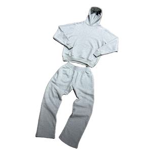 Conjunto de Sudadera con Capucha y Pantalones de Chándal de Algodón 100% Transpirable, de Corte Regular y Peso Pesado, Personalizado OEM, Unisex, para Invierno, con Estampado Acampanado - Product Image 1