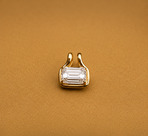 Pendentif solitaire en diamant de laboratoire taille brillant rond 2 carats, plaqué or 14K rhodié, pour fiançailles et soirées - Product Image 4