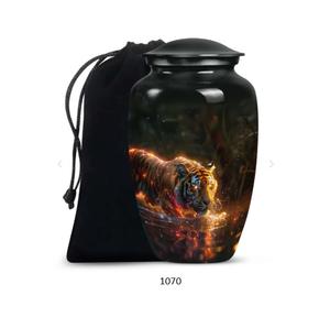 Urnas Decorativas Conmemorativas de Metal Negro con Diseño de Tigre de Montaña para Cenizas Humanas, Urna Grande para Cenizas de Adultos, Hombres y Mujeres - Product Image 1