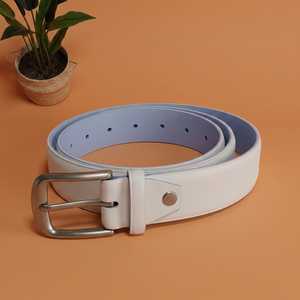 Ceinture décontractée vintage rivetée en cuir de vachette blanc massif avec boucle ardillon argentée, en cuir véritable rectangulaire, largeur 3,5 cm, 120 cm - Product Image 4