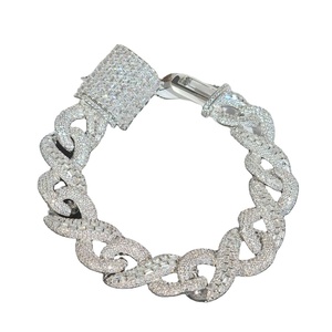 Pulsera de diamantes de moissanita de forma redonda blanca Pulsera personalizada de Plata de Ley 925 y otras joyas de diamantes - Product Image 1