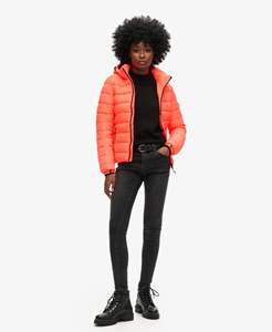 Chaqueta Acolchada Premium OEM para Mujer, Ropa Casual de Exterior Personalizada, Cortavientos con Cierre de Cremallera y Bolsillos Laterales, Abrigo para Mujer - Product Image 5