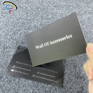 Cartes de remerciement haut de gamme personnalisées avec estampage à chaud noir et argent, pour promotion de marque et réseaux sociaux - Product Image 4