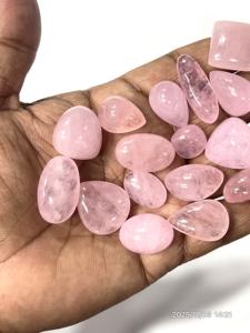 Morganita Rosa Natural, Gema Suelta en Cabujón, Formas y Tamaños Variados, de 20 a 30 mm Aprox. - Product Image 5
