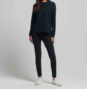 Jean Mom décontracté taille mi-haute coupe droite jambe large extensible respirant avec strass personnalisé pour femme – Pantalon en denim premium en gros - Product Image 6