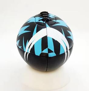 Balones de Fútbol Americano Bicolor Amarillo y Negro para Entrenamiento Juvenil, Personalizables con Logotipo para Equipos Universitarios, con Cámara de Butilo Resistente para Uso en Exteriores - Product Image 4