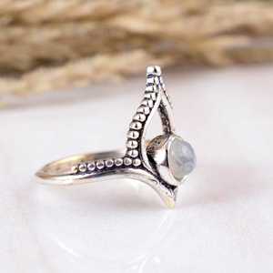 SHYAM JEWELRS Handcrafted Blue Rainbow Moonstone Tiara <b>Ring</b> Solid 925 Silver Pointed Chevron <b>Statement</b> <b>Ring</b> Antiqued Oxidized - Product Image 2