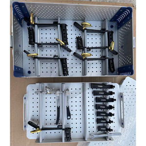 Ensemble d'opérations chirurgicales orthopédiques pour discectomie micro-lombaire Caspar, instruments manuels réutilisables légers certifiés CE - Product Image 5