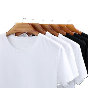 OEM logotipo personalizado impreso bordado Diseño Premium hombres Casual Camiseta de manga corta negro blanco hecho hielo seda algodón en blanco - Product Image 1