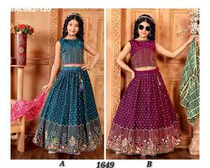 Nuevo conjunto de lehenga choli y dupatta para niños, de chinon pesado y hermoso, con bordado de hilo y lentejuelas, de proveedor de Surat. - Product Image 3