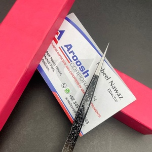 Pince à épiler professionnelle en acier inoxydable durable avec logo personnalisé, à pointe fine, pour cils, outil de beauté, vente en gros - Product Image 5