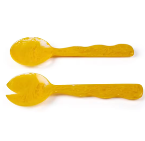 Juego de 2 piezas de utensilios ligeros de resina marmoleada amarilla: cuchara para servir y tenedor para ensalada - Product Image 1