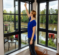Moustiquaire de fenêtre légère en aluminium avec maille en fibre de verre pour ventilation naturelle