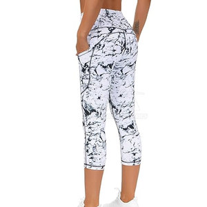 Wholesale Women's Solid <b>Wine</b> Red Capris High Waist Quick Dry Workout Pants with Custom Logo for Gym Use OEM Service - Product Image 4