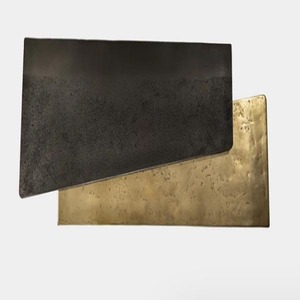 Table basse ovale moderne avec plateau en marbre et structure en laiton, design contemporain, meubles de salon - Product Image 3