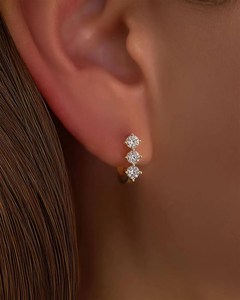 Pendientes de Aro de Oro de 14K con Diamantes, Estilo de Tres Piedras Colgantes, Aros Pequeños, Joyería Minimalista, Uso Diario, Regalo para Mujer, Accesorios Finos - Product Image 5
