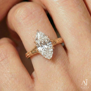 Anillo de Compromiso Clásico con Moissanita Corte Marquesa, Certificado IGI, Plata 925, Anillo de Boda para Mujer - Product Image 1