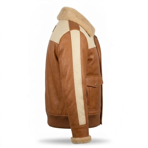 Veste en cuir pour homme avec col en fourrure de mouton véritable, style vintage, aviateur, bombardier, avec empiècements contrastants couleur crème camel et cognac - Product Image 3