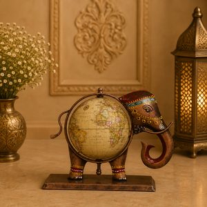 Globe terrestre en métal artisanal en forme d'éléphant, en laiton antique, décoratif pour table, figurine de carte du monde, décoration pour la maison et le bureau - Product Image 3