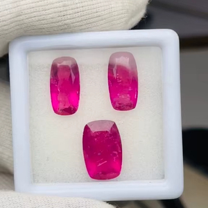 Juego de 3 piezas de rubelita natural de buena calidad y un brillo excelente con un color rojo impecable, corte y pulido perfectos a buen precio. - Product Image 6