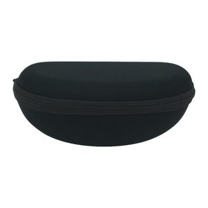 Estuche rígido semirrígido en forma de U con cremallera de protección para gafas, color negro sólido, de EVA - Product Image 1