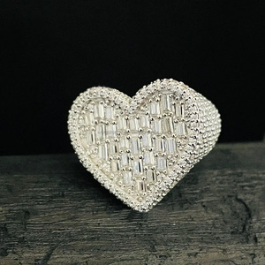 Anillo Unisex de Plata de Ley 925 con Incrustaciones de Circonitas en Forma de Corazón, Chapado en Oro y Rodio, Estilo Hiphop, para Regalos de Aniversario o Boda - Product Image 2