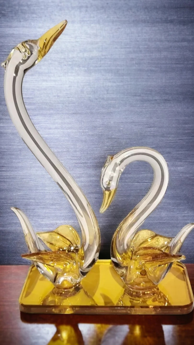 เช่นเดียวกับรูปภาพ