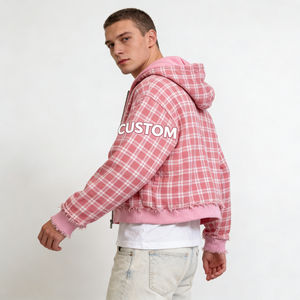 Sweat à capuche zippé pour homme en tissu à carreaux rose avec bordure à franges et impression de lettres personnalisée, style oversize décontracté streetwear pour le quotidien - Product Image 4