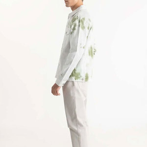 เสื้อแจ็คเก็ตยีนส์ผู้ชายลายมัดย้อม ทรงปกติ ติดกระดุมด้านหน้า สไตล์ลำลอง ใส่ได้ในฤดูใบไม้ผลิ - Product Image 3