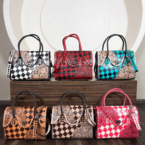 Bolso de Mano Personalizado Hecho a Mano con Cuero Vacuno Genuino, Patrón a Cuadros, Bolso Tote Floral, Bolso de Primera Calidad, Perfecto para Mujer - Product Image 5