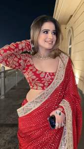 Sari de Georgette con Diseño Exclusivo, Blusa Elegante, Moderna y Estilosa, Última Moda India Tradicional Étnica para Bodas y Fiestas, para Chicas y Mujeres - Product Image 3