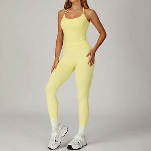 Conjunto Deportivo de Tres Piezas para Mujer, Bra Deportivo Elástico, Pantalones Cortos y Mono con Cierre Completo, Ropa Deportiva Casual, Corte Ajustado - Product Image 6