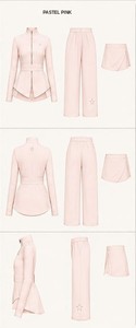 Ensemble de survêtement respirant pour femme à manches longues, col roulé, fermeture éclair, couleur unie, design minimaliste, léger, en spandex et polyester, idéal pour le printemps - Product Image 1
