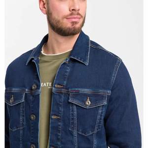 Chaqueta Varsity de Hombre, Personalizable con Logotipo, de Alta Calidad, Cierre de un Botón, Larga, 100% Algodón, Transpirable, Informal, con Diseño de Puntos, para Otoño - Product Image 2