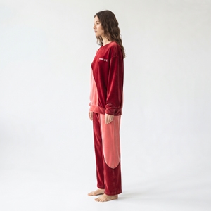 Conjunto Deportivo de Terciopelo Bordado para Mujer, Sudadera con Cuello Redondo y Bloques de Color, Pantalones, Ropa Casual de Invierno Personalizada - Product Image 4