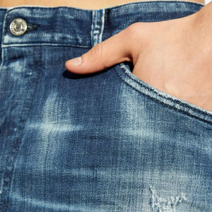 Pantalones Cortos de Mezclilla Azules para Hombre, Corte Slim Fit, Estilo Vintage Lavado, Casuales de Verano, de Algodón, con Rasgaduras a la Moda - Product Image 3