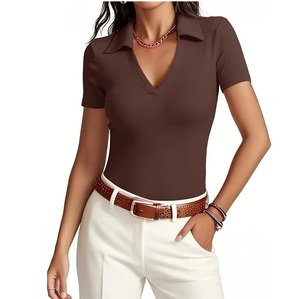 Polo de Manga Corta para Mujer, Color Marrón, Cuello en V, Tejido de Punto, Estilo Oficina, Largo Regular - Product Image 5