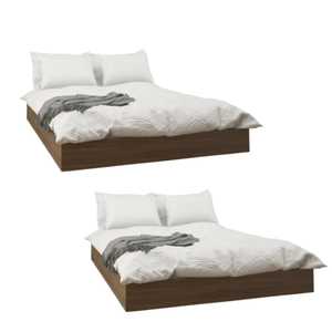 Cadre de lit plateforme en bois massif, style minimaliste moderne, avec literie blanche et couverture grise. - Product Image 2