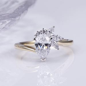 Anillo de Diamantes de Oro de 18K/14K de Moda, Corte Esmeralda con Piedra Preciosa, Joyería de Lujo para Uso Diario de Mujeres - Product Image 1