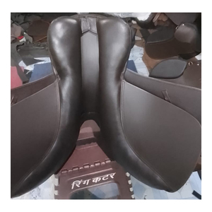 SE VENDE MOSTRAR SALTO montura de caballo de cuero MOSTRAR MONTURA INGLESA COLOR NEGRO MARRÓN TAN EN DÓLAR 40 SE ACEPTA TARJETA DE CRÉDITO - Product Image 5