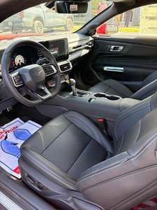 Ford Mustang GT Premium d'occasion 2025 - Product Image 4