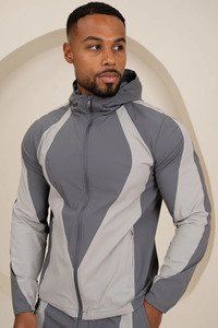 Chaqueta Cortavientos Gris Técnica Premium con Logotipo Personalizado para Hombre, Chaqueta Cortavientos Deportiva y para Correr, Ligera e Impermeable - Product Image 4