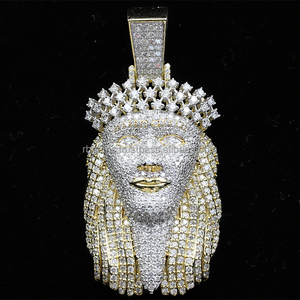 Elegante Colgante de Plata de Ley 925 para Hombre, Estilo Hip-Hop, con Engaste de Bisel, Forma de Dibujo Animado, Estilo Iced, Piedra Principal de Moissanita, Certificado IGI - Product Image 4