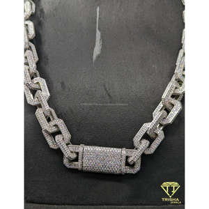 Cadena Cubana de Lujo para Hombre con Incrustaciones de Diamantes VVS Moissanite y Plata de Ley 925, Joyería Hip Hop de Trisha Jewels - Product Image 4