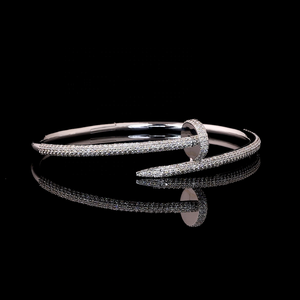 Bracelets élégants en argent 925 avec des diamants de taille émeraude créés en laboratoire VVS - Cadeau unisexe pour les occasions de fête - Product Image 4