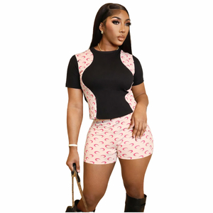 Ensemble tendance pour femmes, 2 pièces, haut noir slim fit, short imprimé taille haute, tenue décontractée d'été, ensemble assorti pour femmes - Product Image 2