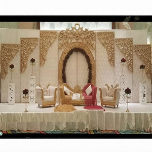 Atractivos Paneles de Fondo de Cuero con Mechones, Grandes Paneles de Cuero con Mechones para Escenarios de Boda, Gigantes Paneles Florales Decorativos para Bodas en Canadá - Product Image 1